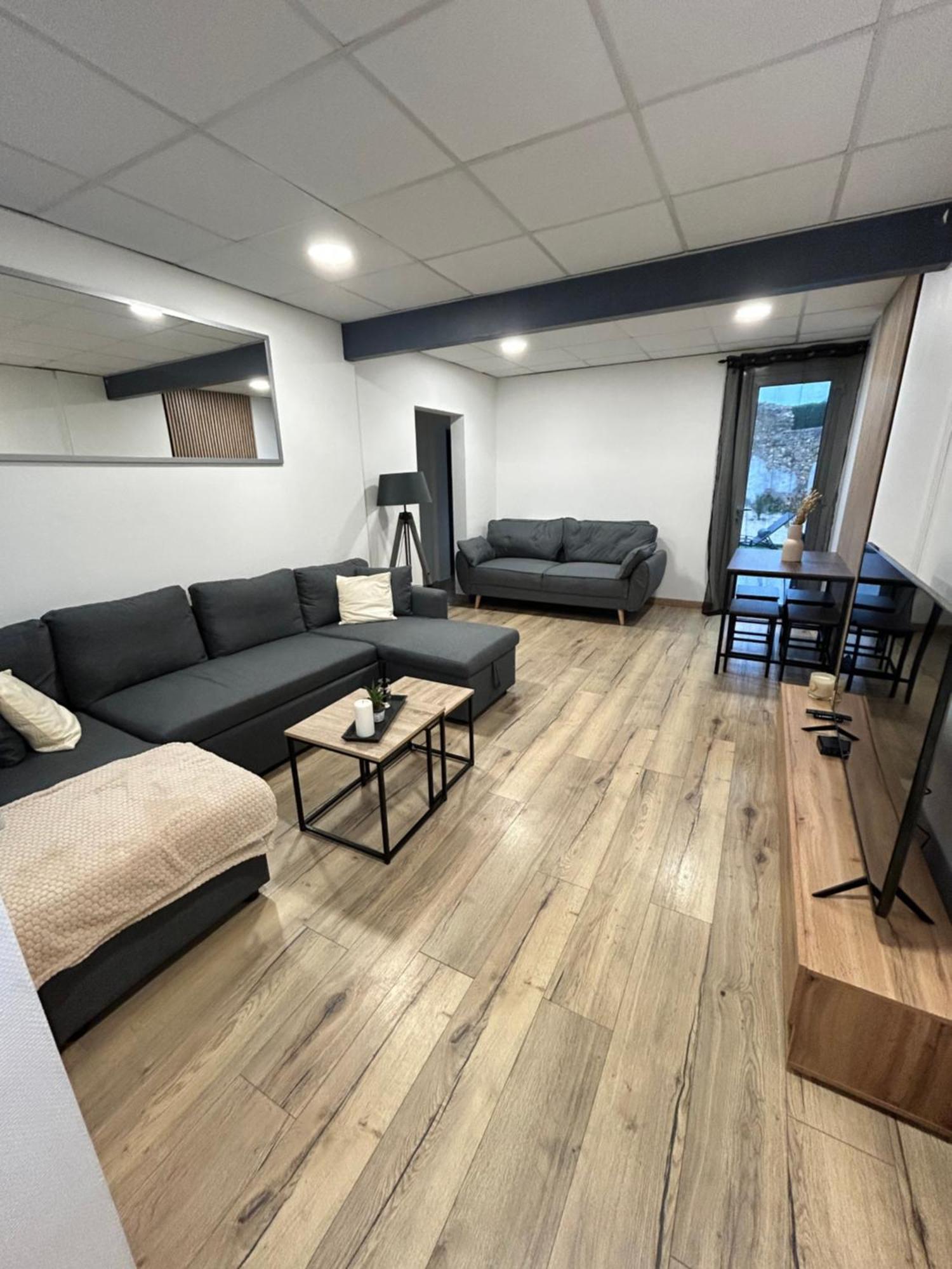 Maison Centre Ville Avec Jardin 샬랑 외부 사진